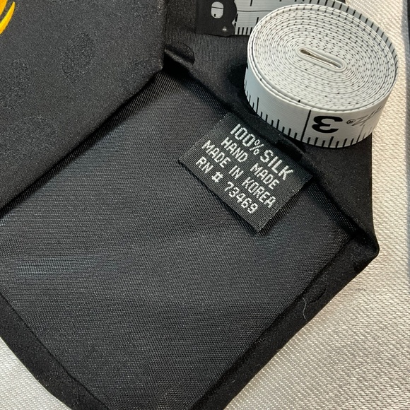 Vintage Mickey Inc Disney 100% Silk Tie Magic Hands Hat Pants Black Novelty - Picture 9 of 10